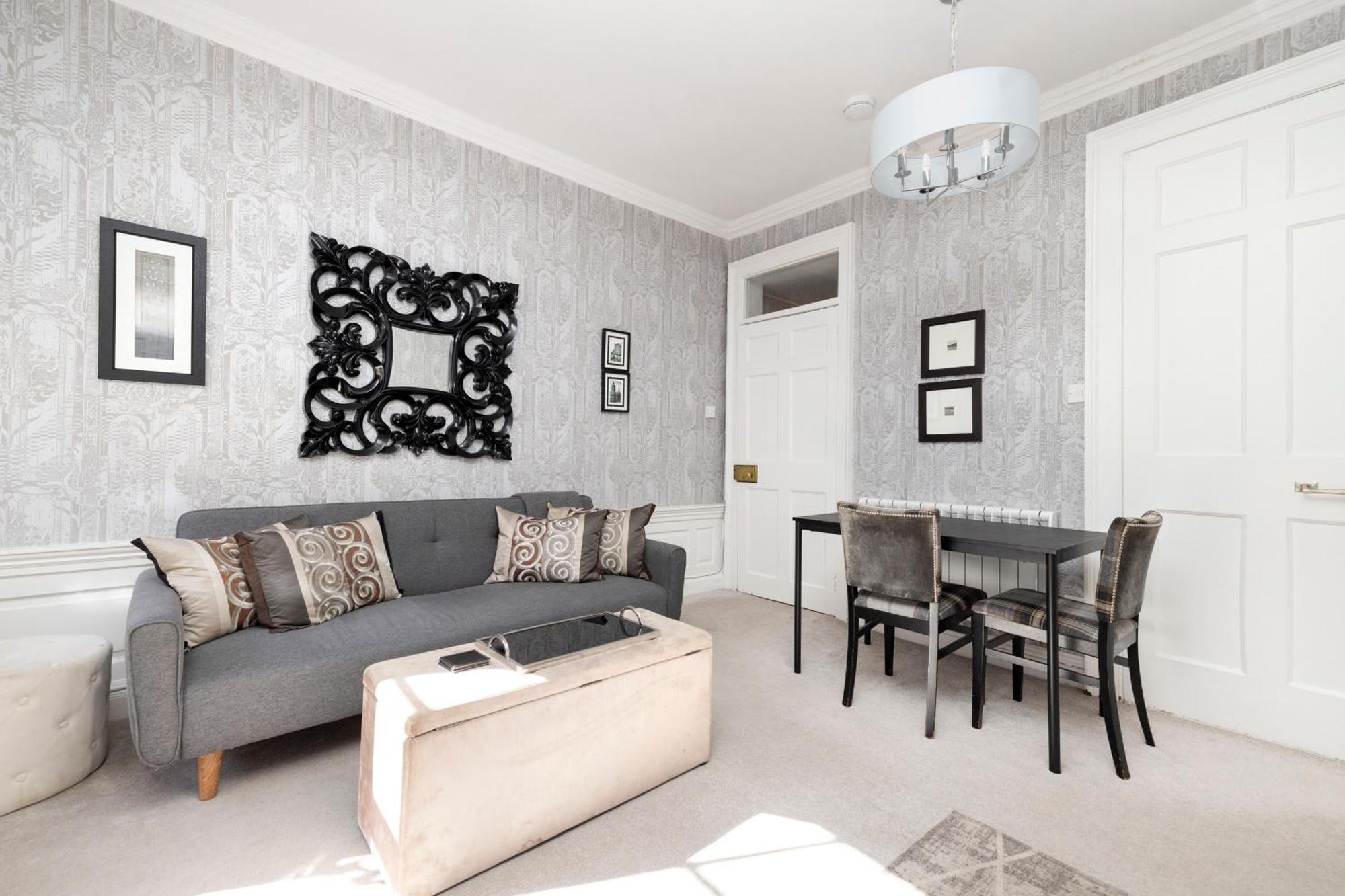Joivy Exclusive Apartment At The Heart Of New Town Единбург Екстер'єр фото